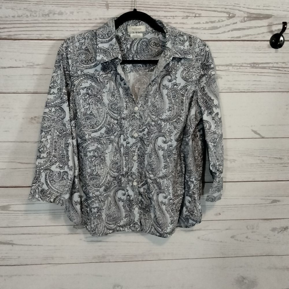 Vanheusen woman's blouse